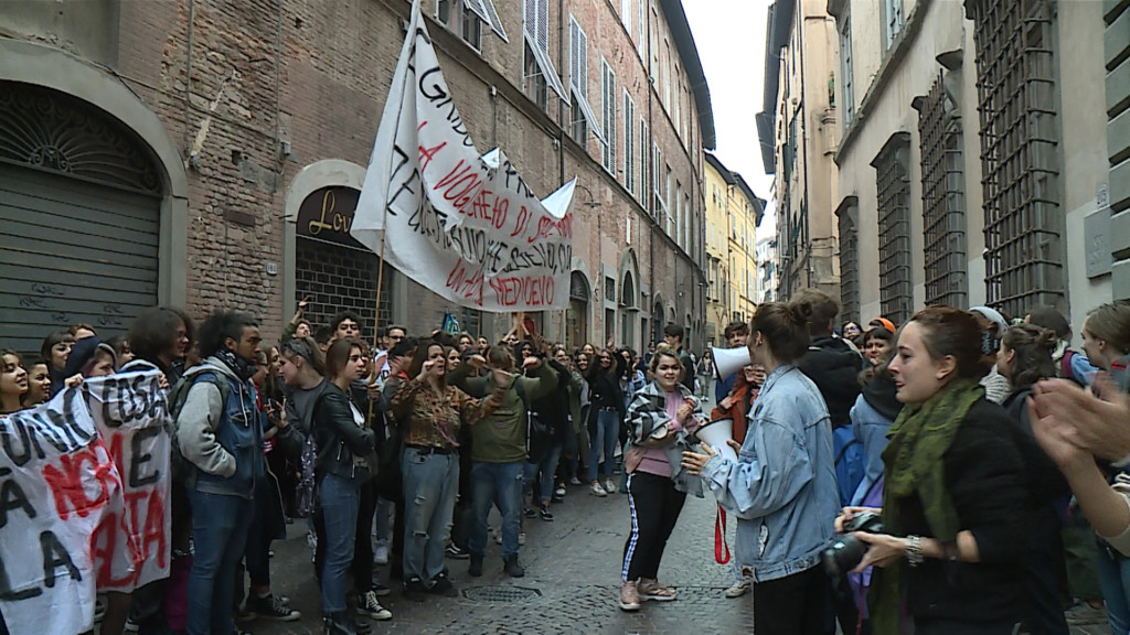 Studenti del liceo artistico in agitazione NoiTV