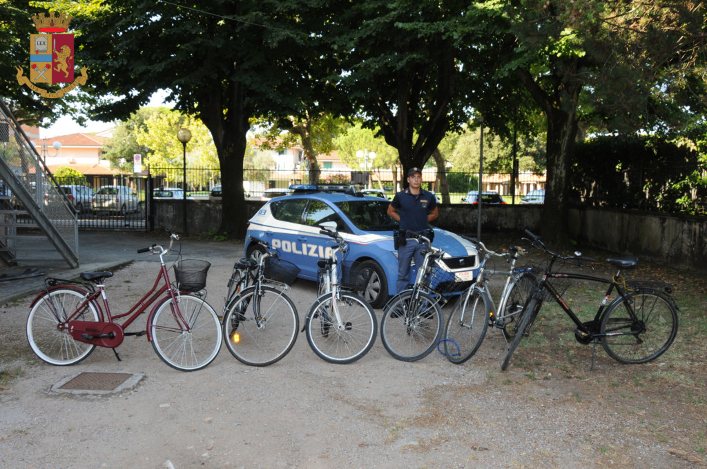 banda furti biciclette