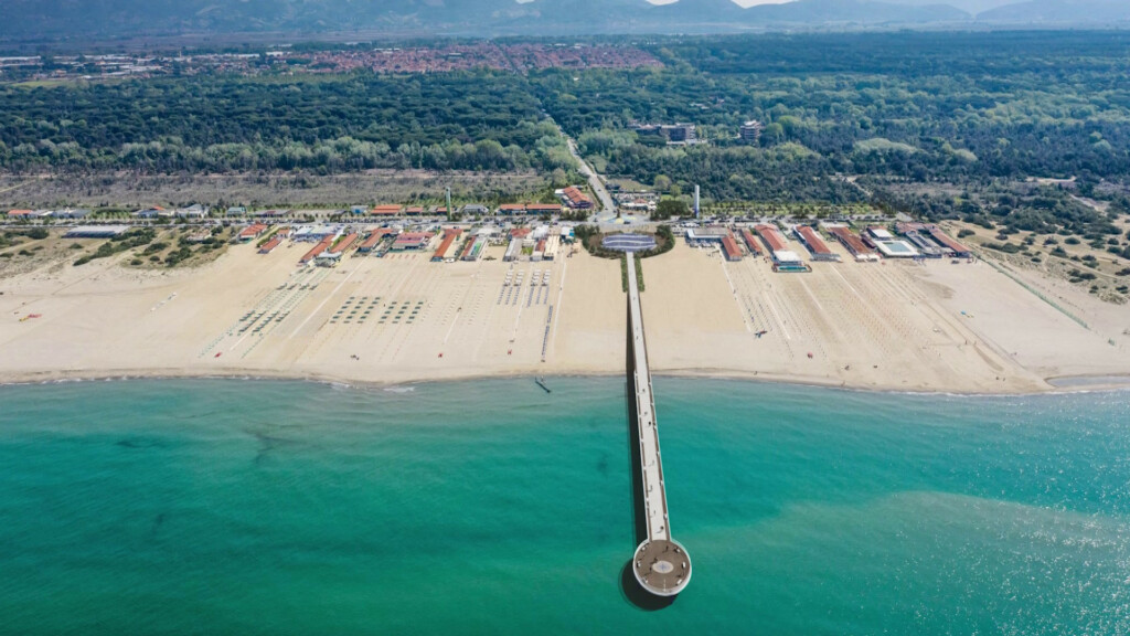 Torre del Lago un pontile e una nuova Piazza del Mare NoiTV Torre del Lago un pontile e una nuova Piazza del Mare NoiTV
