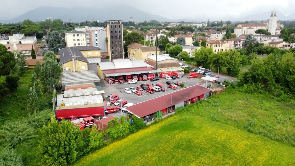 Provincia Disponibile Alla Vendita Della Caserma Vigili Del Fuoco Di Provincia Disponibile Alla Vendita Della Caserma Vigili Del Fuoco Di